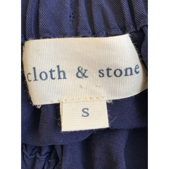 Cloth & Stone Top Blouse Women's Small Blue White Stars Off the Shoulder Raw Hem - Picture 4 of 6